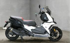 BMW C400X 2019 0C09