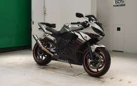 YAMAHA YZF-R6 2004 RJ05