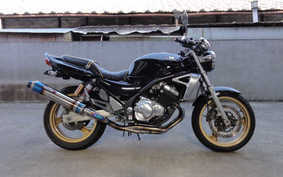 KAWASAKI BALIUS 250 Gen.2 2002 ZR250B