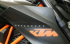 KTM 1290 SUPER DUKE R 2016