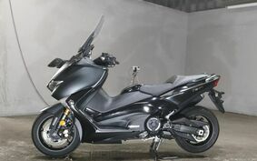 YAMAHA T-MAX 530 DX 2019 SJ15J