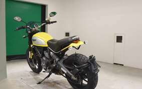 DUCATI SCRAMBLER ICON 2015