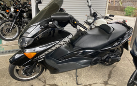 YAMAHA T-MAX 2004 SJ04J