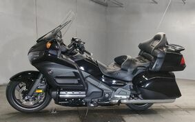 HONDA GL 1800 GOLD WING 2014 SC68