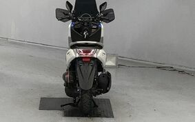 YAMAHA N-MAX 155 SG50J