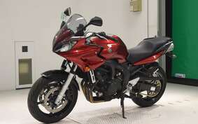 YAMAHA FAZER FZ6 S 2006