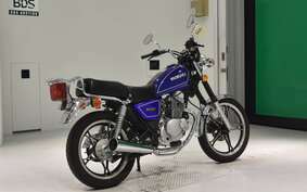 SUZUKI GN125 H