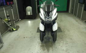 YAMAHA TRICITY 125 SE82J