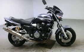 YAMAHA XJR1300 2002 RP03J