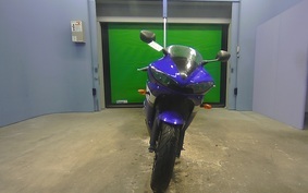 YAMAHA YZF-R6 2004 RJ09