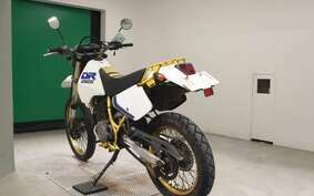 SUZUKI DR250 S SJ44A