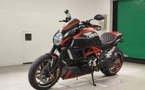 DUCATI DIAVEL 2011 G100A