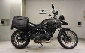 BMW F700GS 2014 0B01