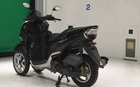 YAMAHA TRICITY 125 SE82J