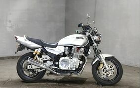 YAMAHA XJR1300 1998 RP01J