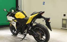 YAMAHA YZF-R25 RG10J