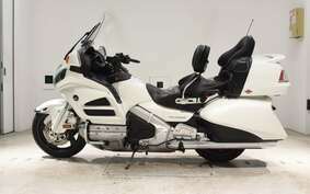 HONDA GL 1800 GOLD WING 2012 SC68