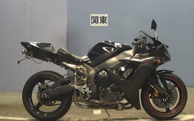 YAMAHA YZF-R1 2002 RN09