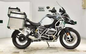 BMW R1250GS ADVENTURE 2021 0M11