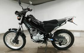 YAMAHA TRICKER DG16J