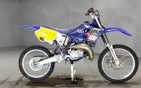 YAMAHA YZ125 CE05C