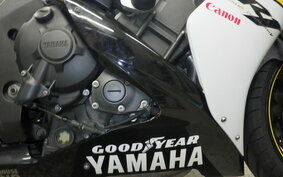 YAMAHA YZF-R1 2005 RN15