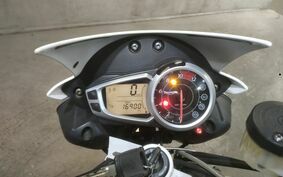 TRIUMPH SPEED TRIPLE 2012 TPN11