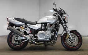 YAMAHA XJR1300 1999 RP01J