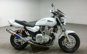 YAMAHA XJR1300 1999 RP01J