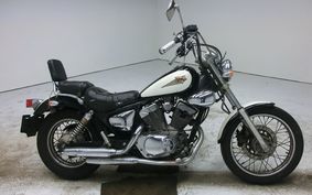 YAMAHA VIRAGO 250 S 1996 3DM