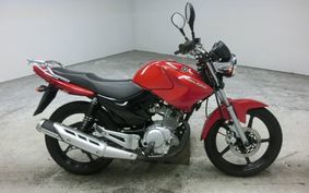 YAMAHA YBR125 RE05