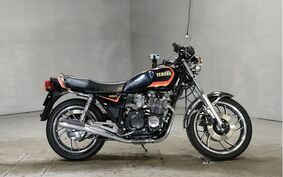 YAMAHA XJ550 4V8