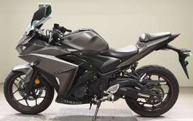 YAMAHA YZF-R25 A RG10J