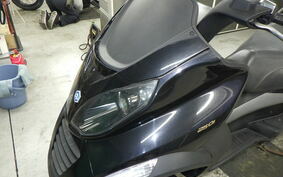 PIAGGIO MP3 250