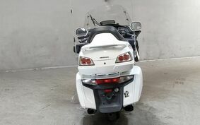 HONDA GL 1800 GOLD WING 2012 SC68