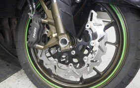 KAWASAKI ZZ1400 NINJA R 2006 ZXT40A