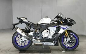 YAMAHA YZF-R1 M 2015 RN40