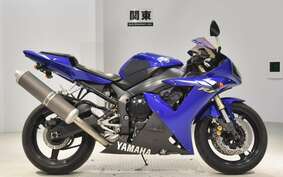 YAMAHA YZF-R1 2004 RN09