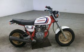 HONDA APE 100 HC07