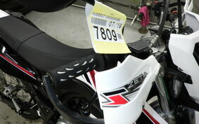 YAMAHA WR125R DE07