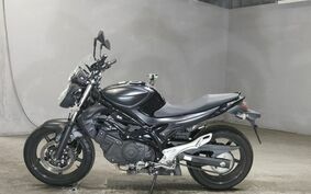 SUZUKI GLADIUS 2017 VK58A