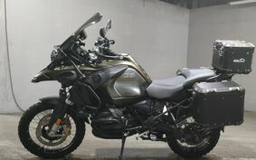 BMW R1250GS ADVENTURE 2020 0J51