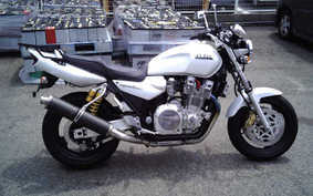 YAMAHA XJR1300 2001 RP01J