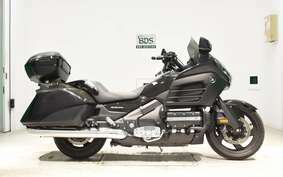 HONDA GL 1800 GOLD WING F6B 2013 SC68