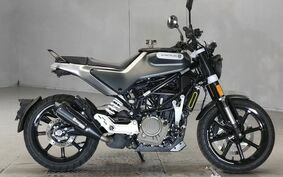 HUSQVARNA スヴァルトピレン250 JUE