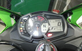 KAWASAKI ZX-25R ZX250E