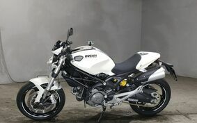 DUCATI MONSTER 696 + 2011 M503A