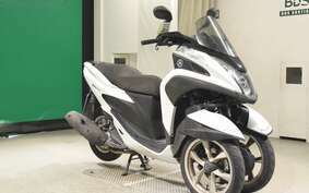 YAMAHA TRICITY 125 SE82J