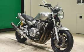 YAMAHA XJR1300 2001 RP03J