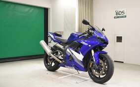 YAMAHA YZF-R6 2006 RJ09